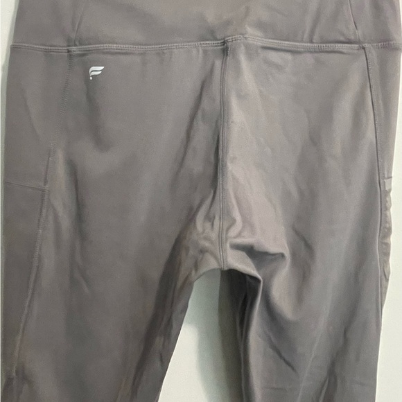Fabletics Motion 365 Size Large Leggings - Picture 11 of 15